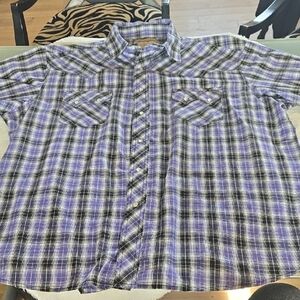 Wrangler Men's Blue and White Plaid Shirt